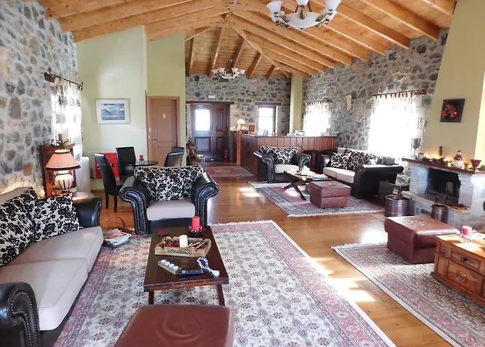 Akrothea Hotel Goura